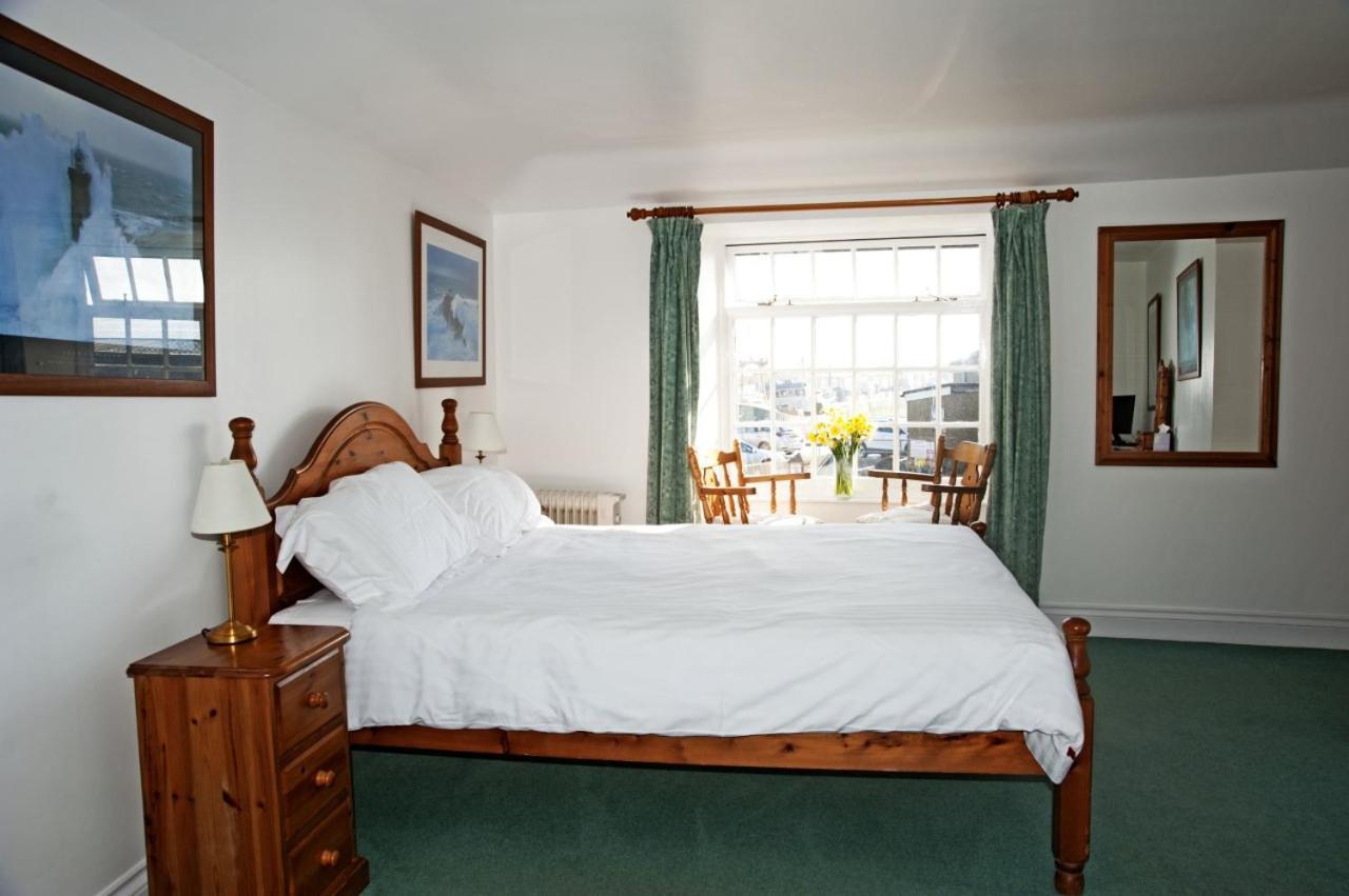 The Swordfish Inn Penzance Esterno foto